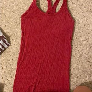 Lulu lemon tank ebb to street